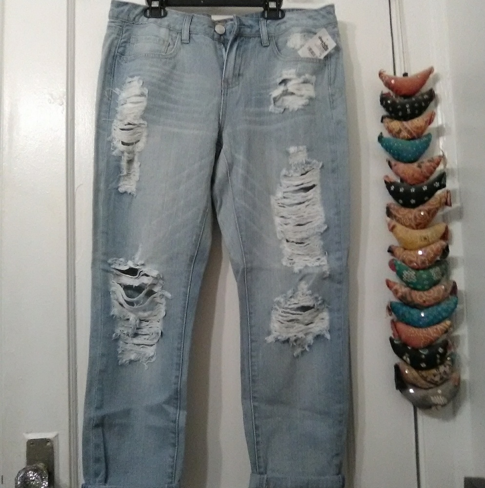 SOLDRefuge jeans